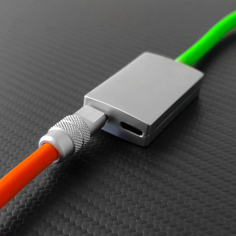 "Date Stretch Pro" USB-C Extension Cable